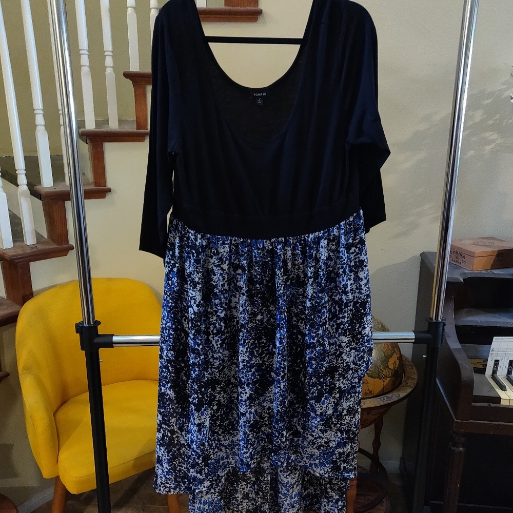 Avenue black and blue pattern asymmetrical dress